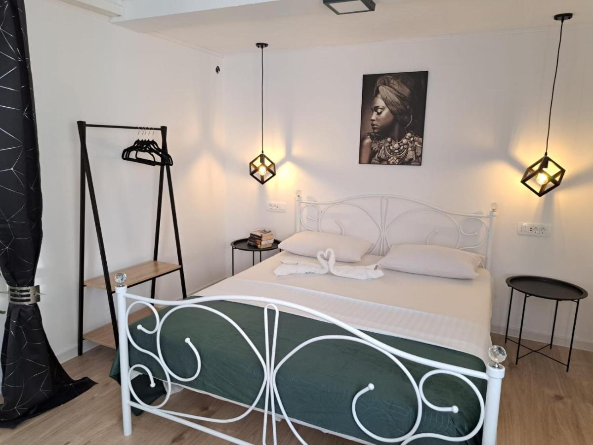 Апартаменты Studio Apartman Maris Задар Экстерьер фото